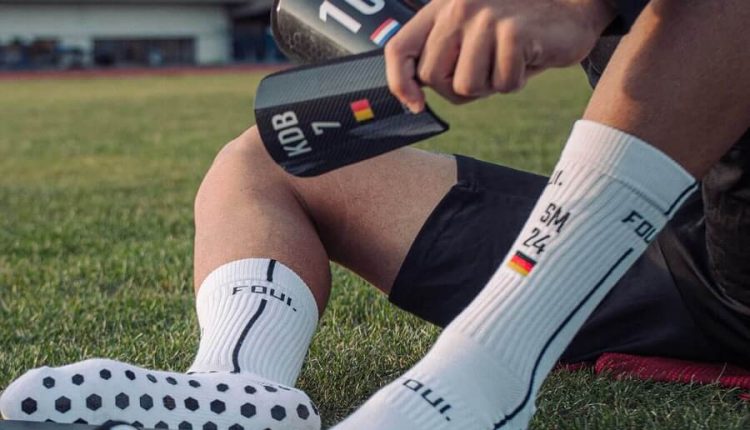 ساق بند فوتبال