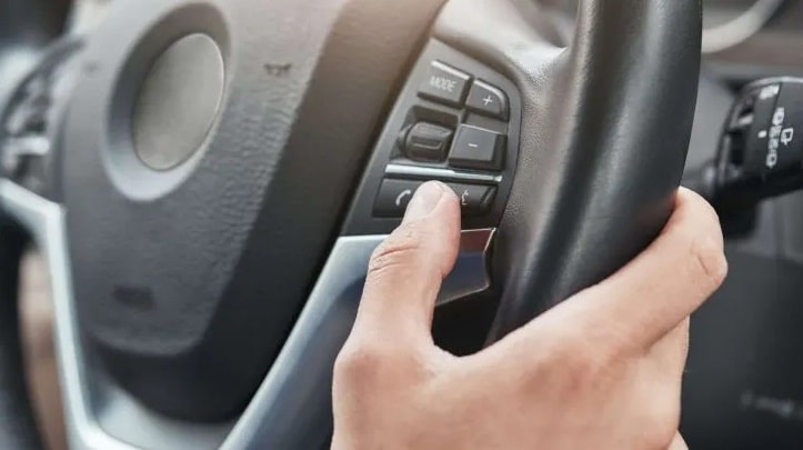 کلید کروز کنترل خودرو