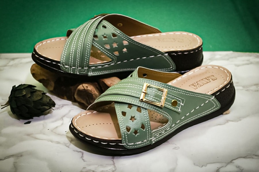 دمپایی زنانه