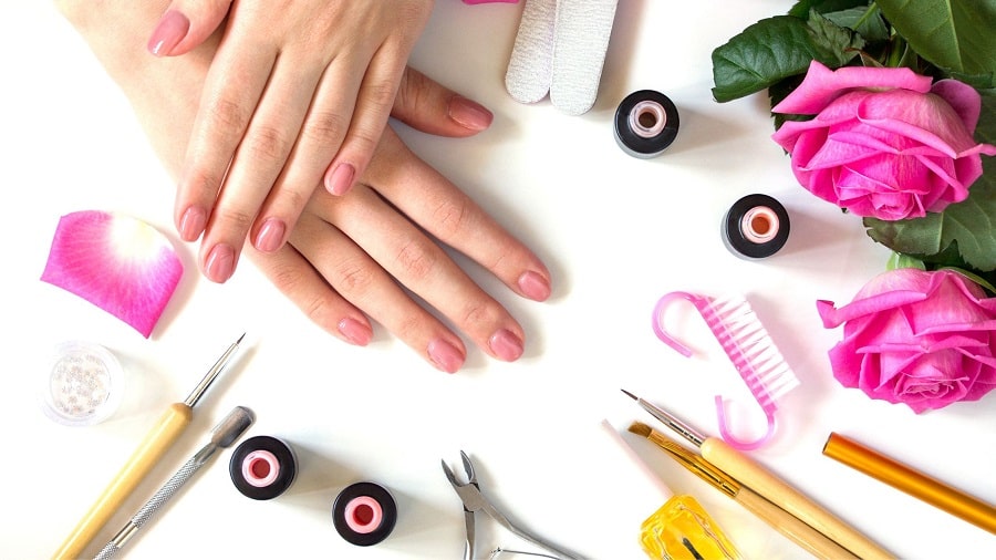 مواد و لوازم کاشت ناخن