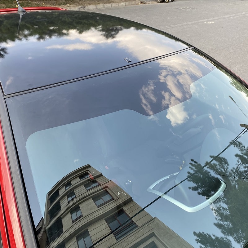 برچسب آفتابگیر شیشه جلو خودرو