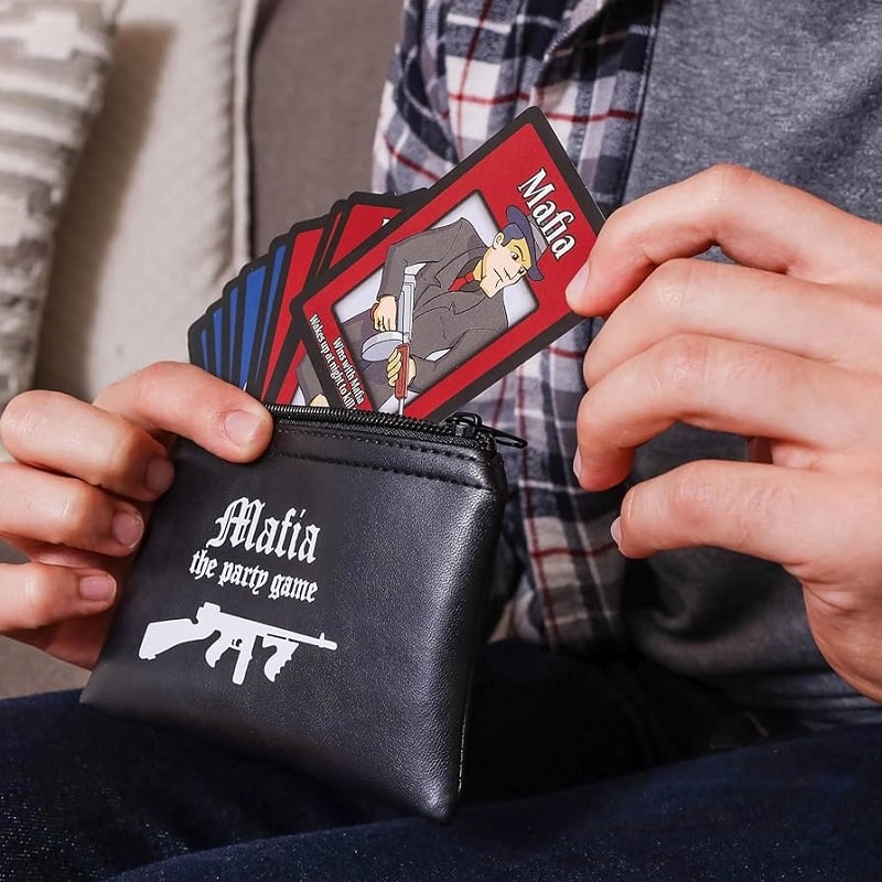 بازی فکری و کارتی مافیا