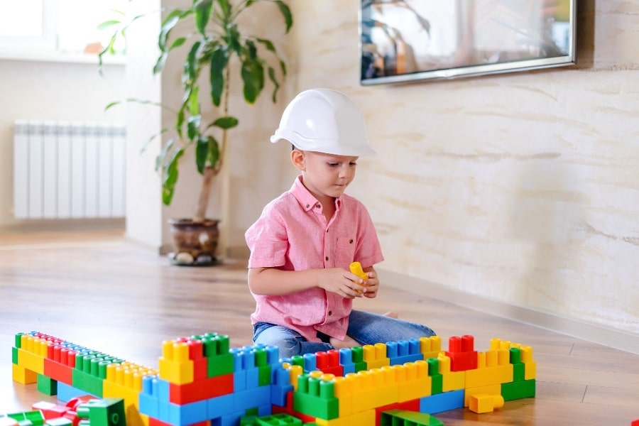 اسباب بازی ساختنی