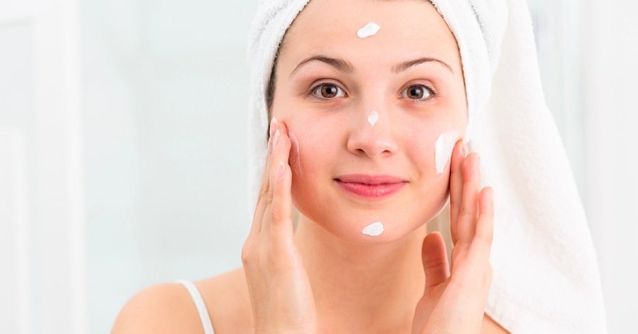 کرم مرطوب کننده و آبرسان