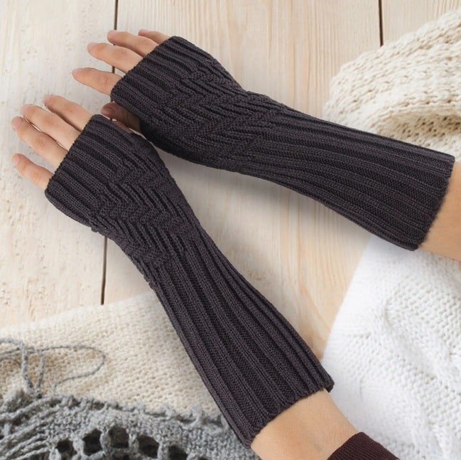 ساق دست زنانه