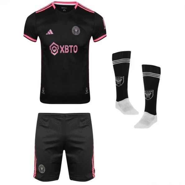 لباس ورزشی پسرانه