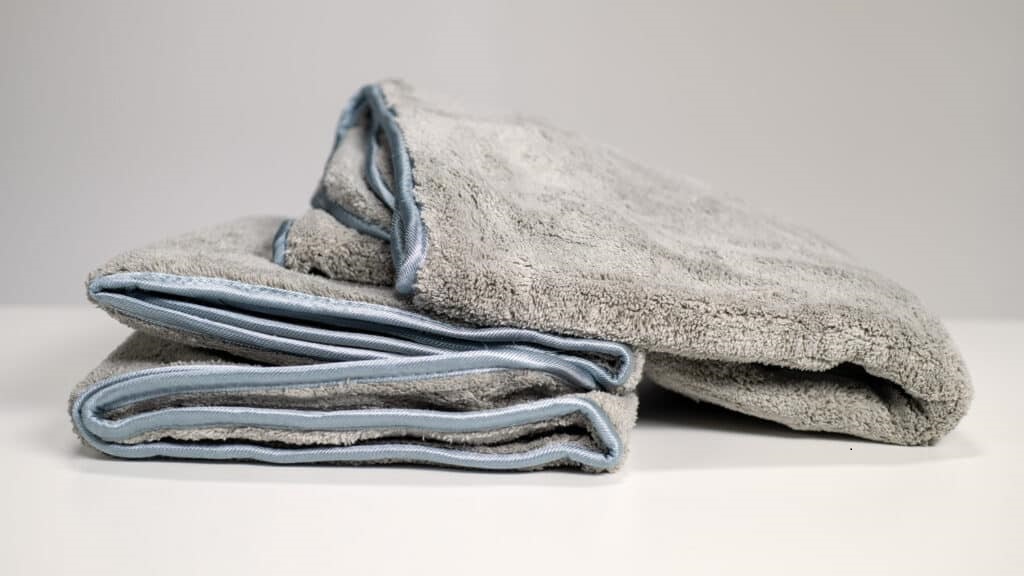 دستمال نظافت خودرو